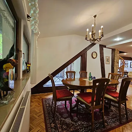 Nina With Private Terrace Tour As Appartement Ljubljana