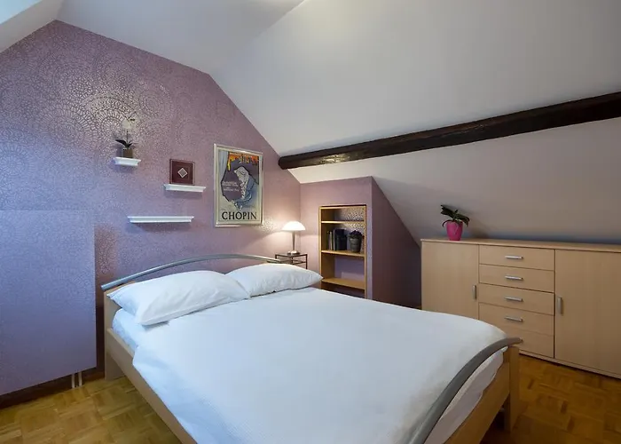 Nina With Private Terrace Tour As 公寓 *