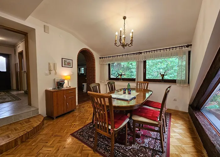 Nina With Private Terrace Tour As 公寓 *