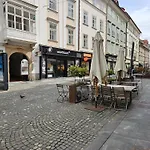 Apartment Nina Tour As Ljubljana With Private Terrace Under Castle Hill