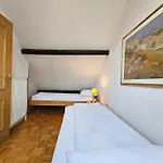 Apartment Nina Tour As Ljubljana With Private Terrace Under Castle Hill شقة *