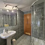 Apartment Nina Tour As Ljubljana With Private Terrace Under Castle Hill شقة