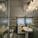 شقة Apartment Nina Tour As Ljubljana With Private Terrace Under Castle Hill ليوبليانا