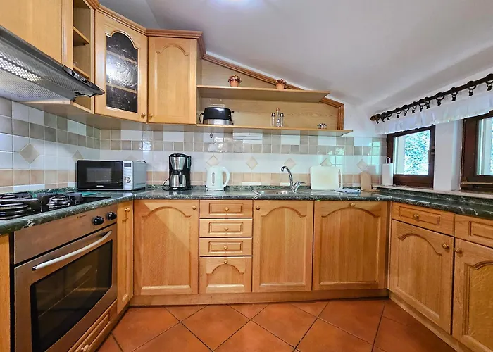 Nina With Private Terrace Tour As Apartamento