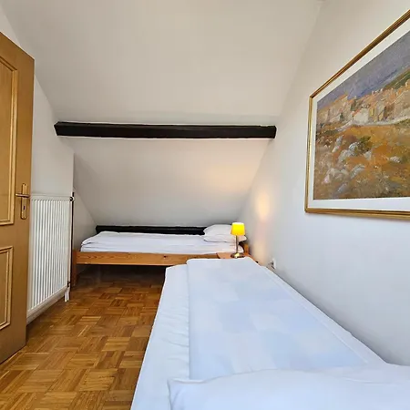 Nina Tour As With Private Terrace Under Castle Hill Apartamento *